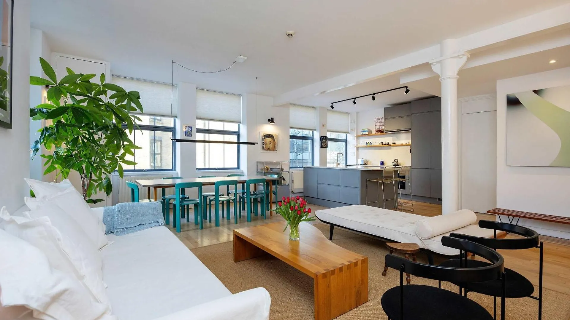 Veeve - The Hackney Loft Apartment London